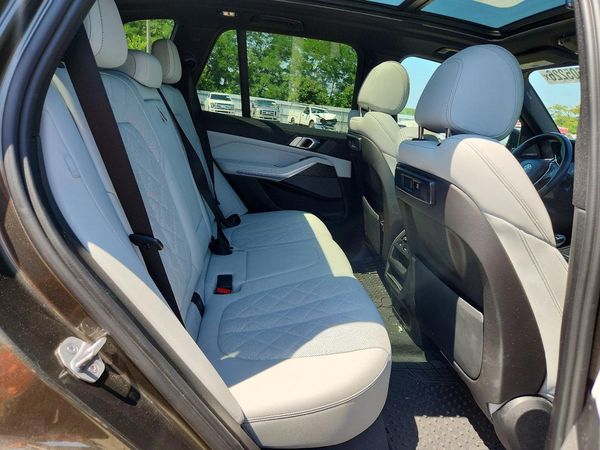 2023 BMW X5 sDrive40i
