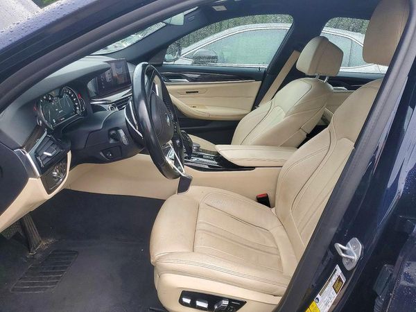 2019 BMW 530XE xDrive