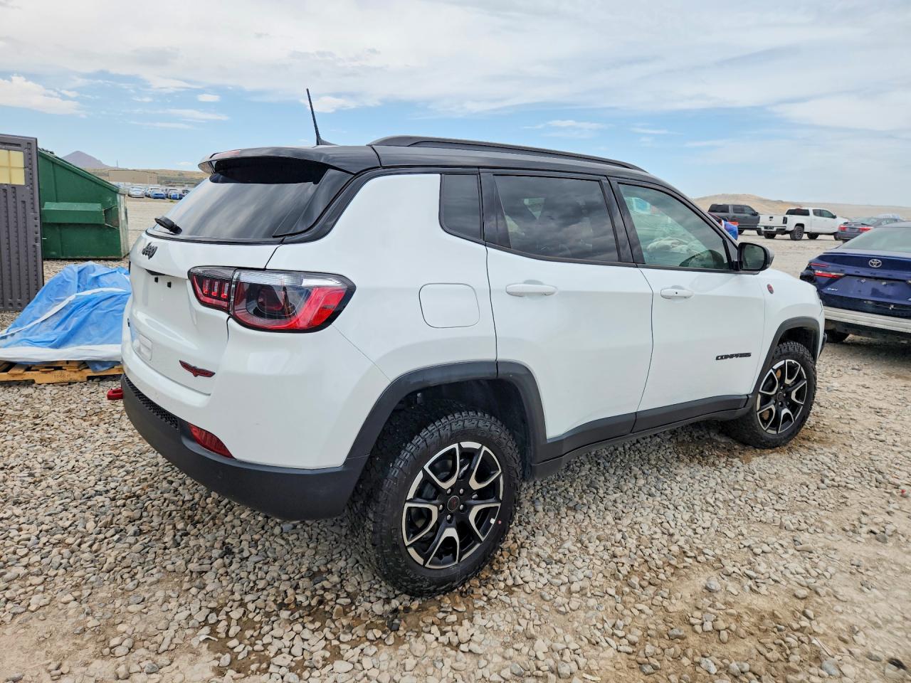 2026 JEEP COMPASS TRAILHAWK 4X4