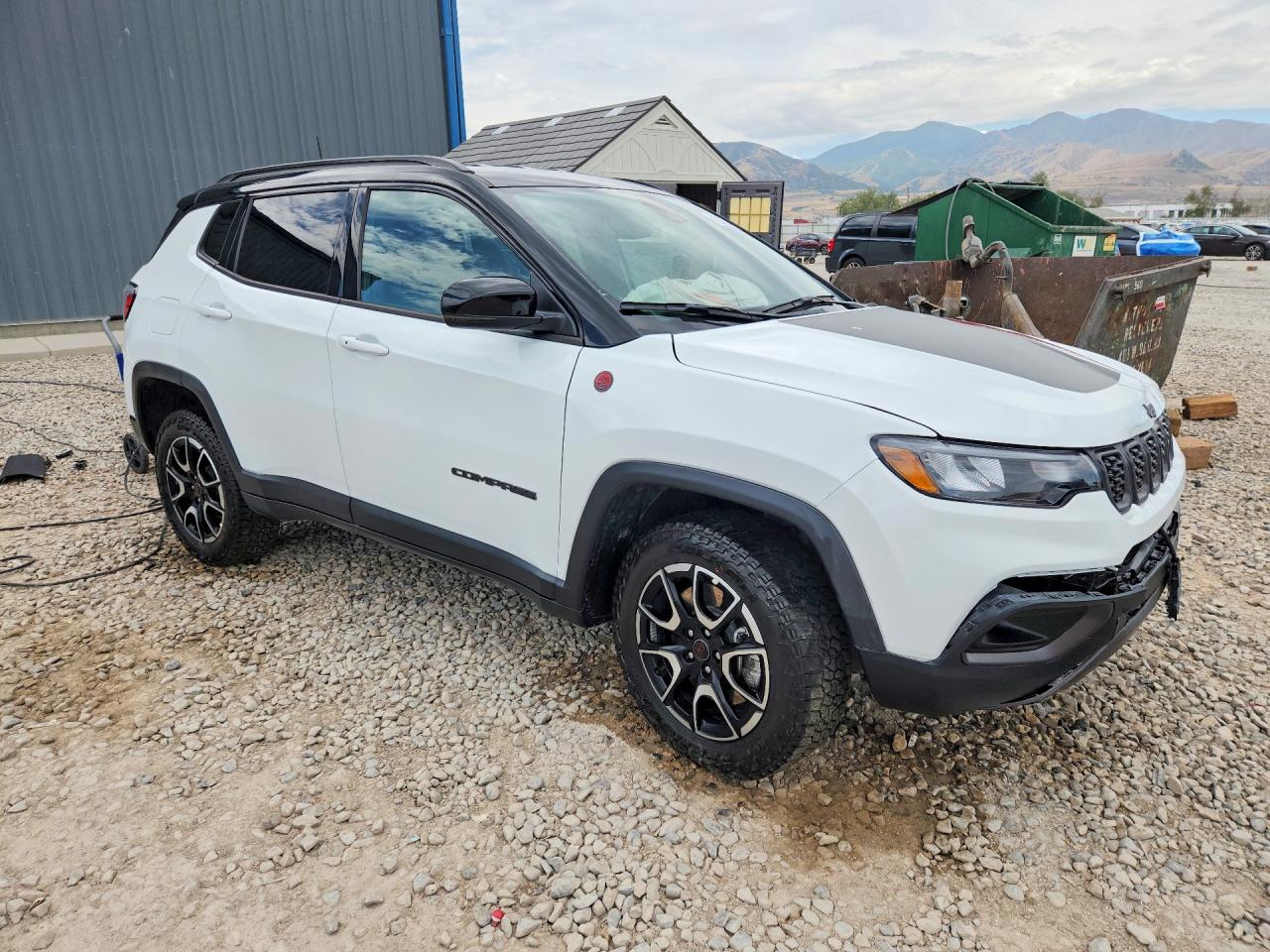 2026 JEEP COMPASS TRAILHAWK 4X4