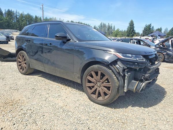 2019 LAND ROVER RANGE ROVER VELAR R-Dynamic SE