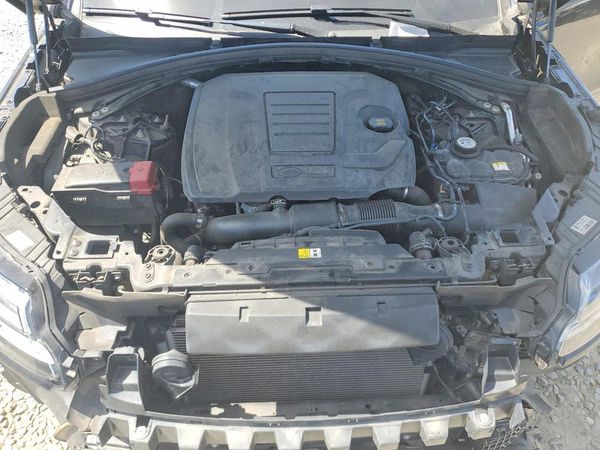 2019 LAND ROVER RANGE ROVER VELAR R-Dynamic SE