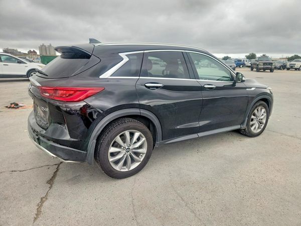 2022 INFINITI QX50 Luxe