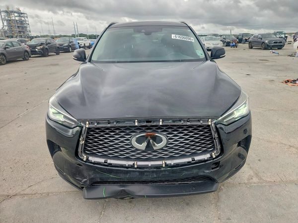 2022 INFINITI QX50 Luxe