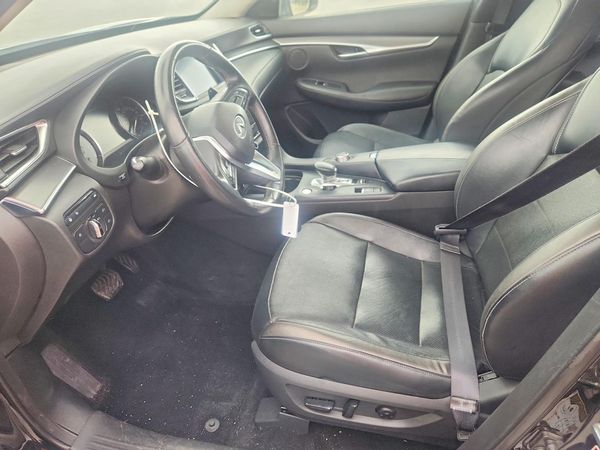 2022 INFINITI QX50 Luxe