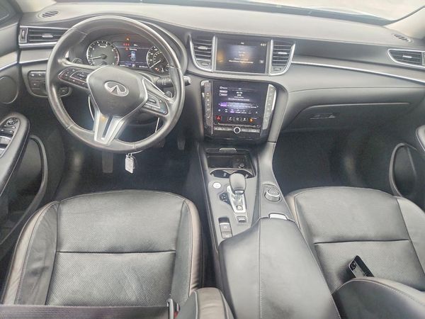 2022 INFINITI QX50 Luxe