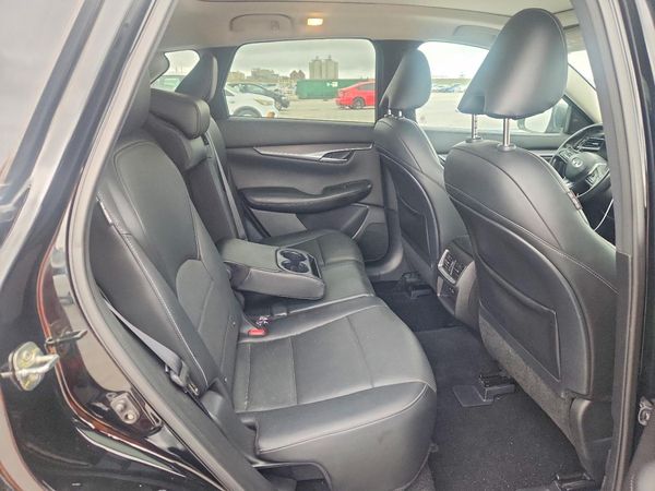 2022 INFINITI QX50 Luxe