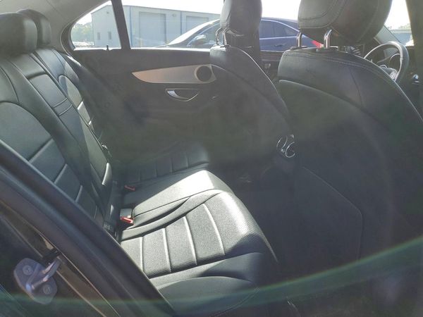 2016 MERCEDES-BENZ C C300