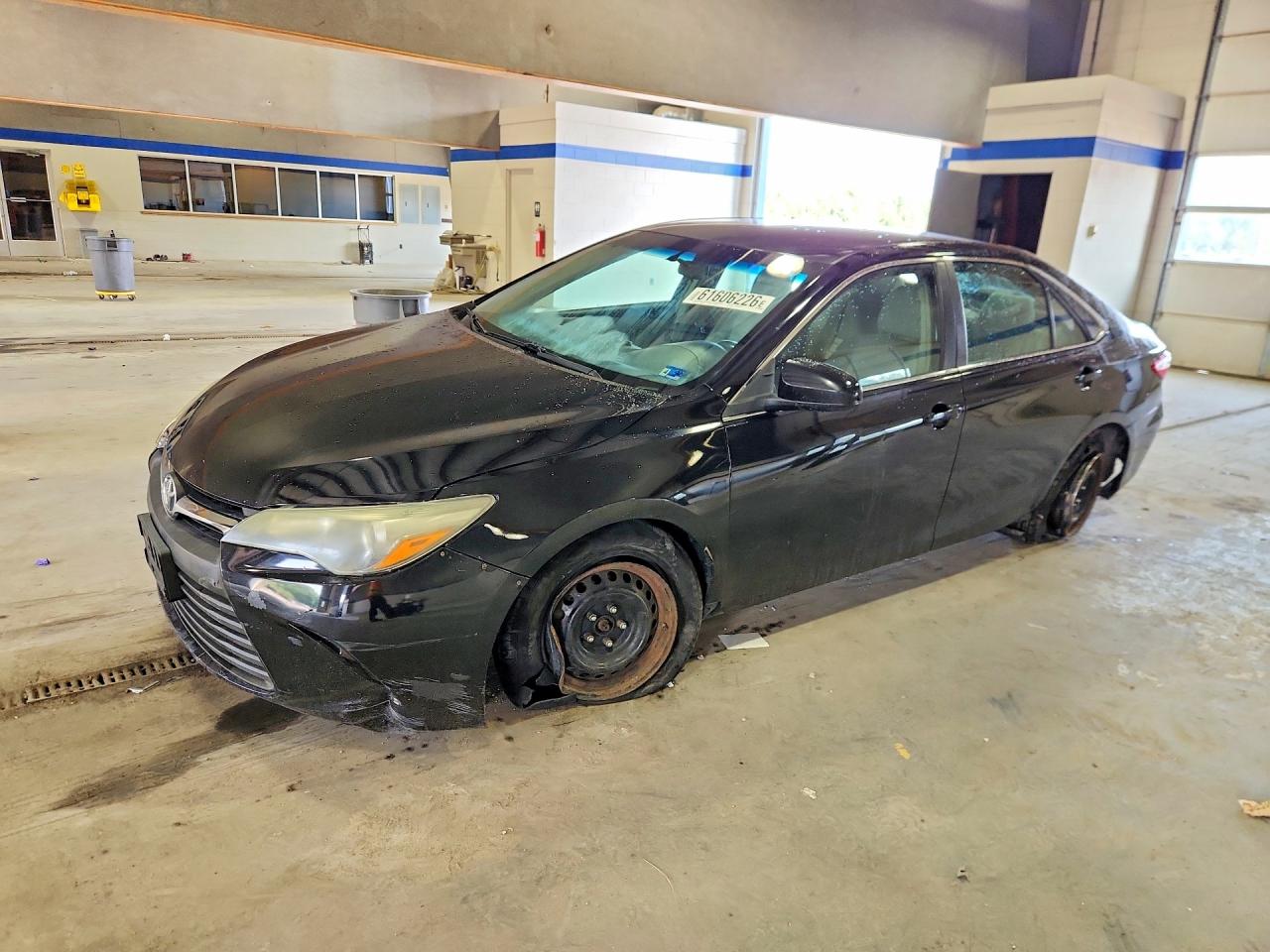 2017 TOYOTA CAMRY