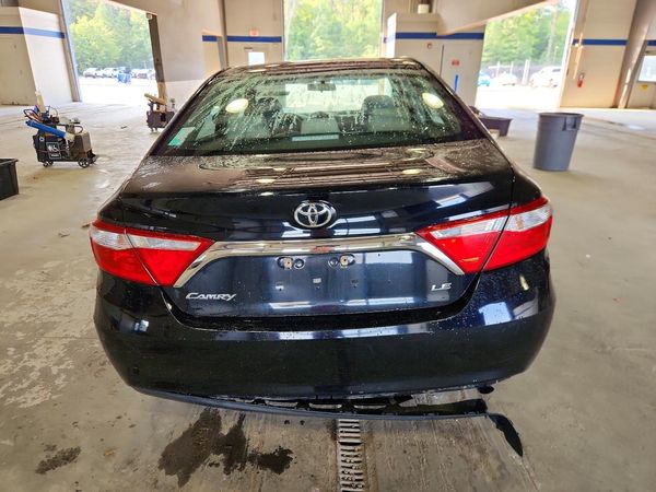 2017 TOYOTA CAMRY