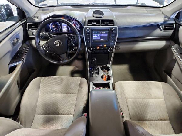 2017 TOYOTA CAMRY