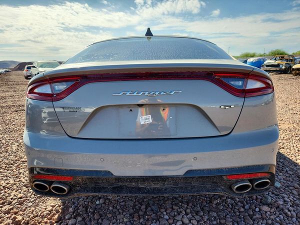 2020 KIA STINGER GT2