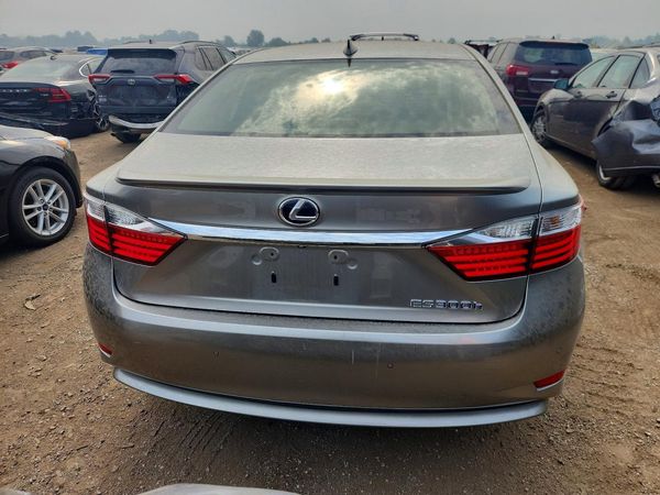 2015 LEXUS ES