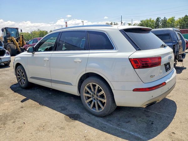 2017 AUDI Q7 quattro Premium Plus