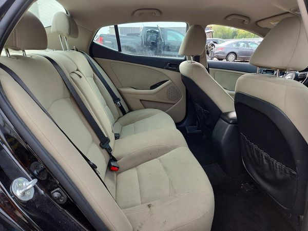 2014 KIA OPTIMA 2.4 LX STD/Conv