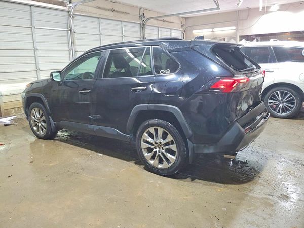 2021 TOYOTA RAV4 Limited