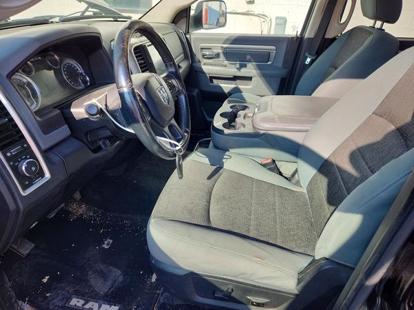 2013 RAM 1500 SLT