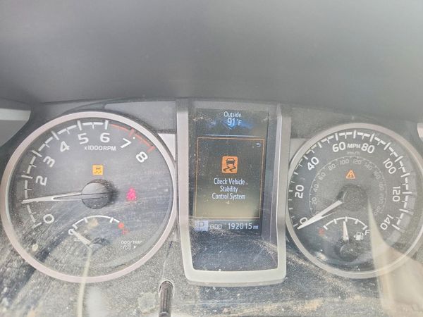 2017 TOYOTA TACOMA Limited