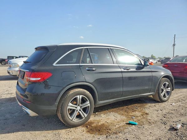 2018 MERCEDES-BENZ GLC GLC300