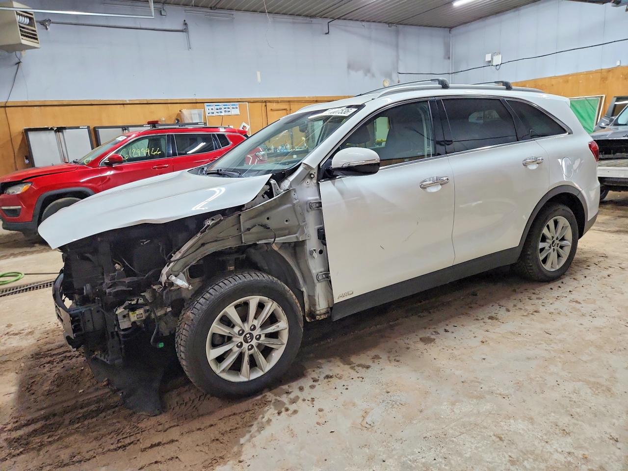 2019 KIA SORENTO L, LX, S