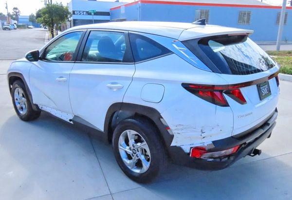 2024 HYUNDAI TUCSON SE