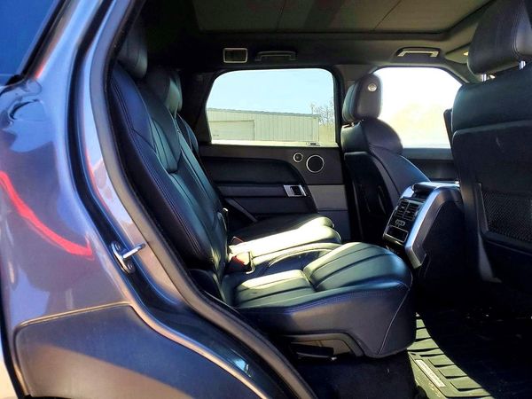 2017 LAND ROVER RANGE ROVER SPORT HSE