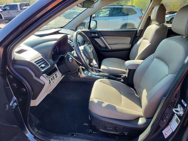 2018 SUBARU FORESTER
