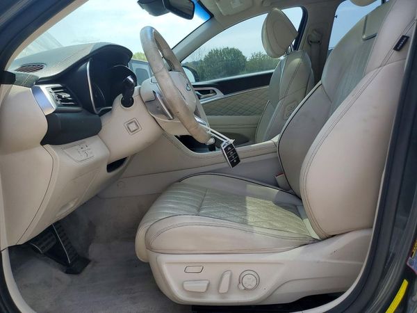 2019 GENESIS G70