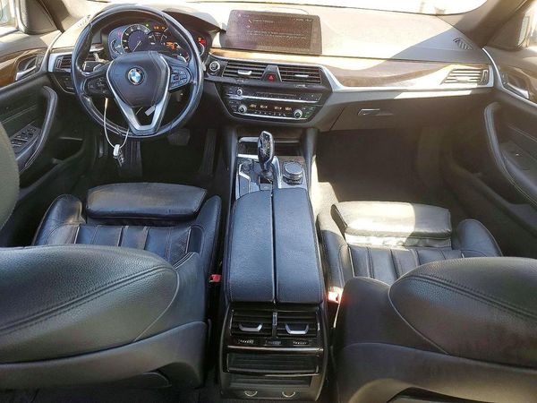 2017 BMW 530