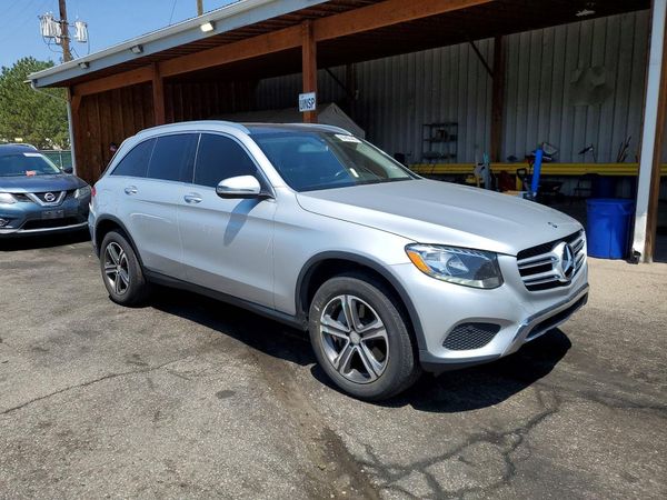2016 MERCEDES-BENZ GLC