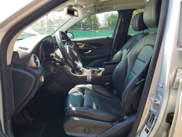 2016 MERCEDES-BENZ GLC