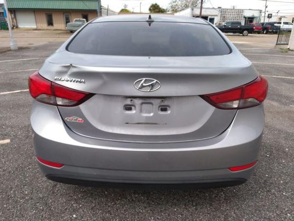2016 HYUNDAI ELANTRA
