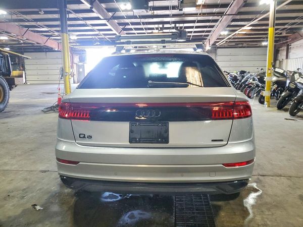2019 AUDI Q8