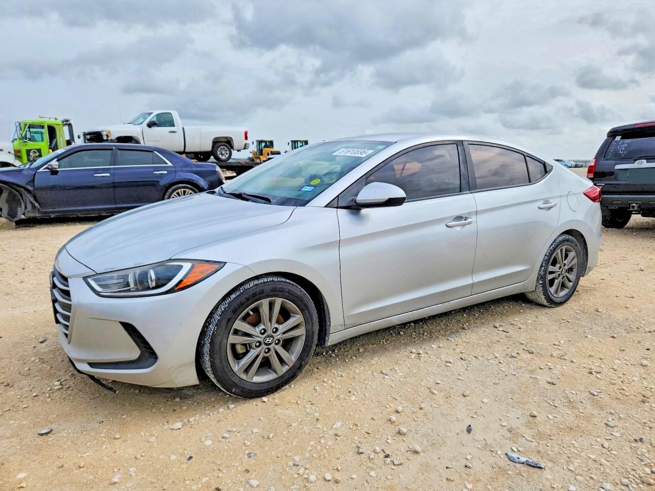 2017 HYUNDAI ELANTRA