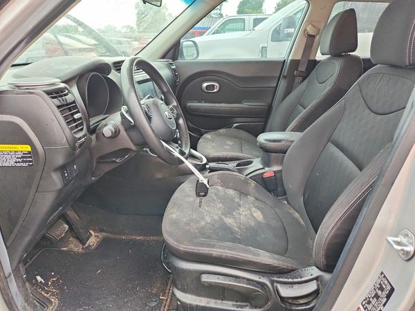 2019 KIA SOUL Base