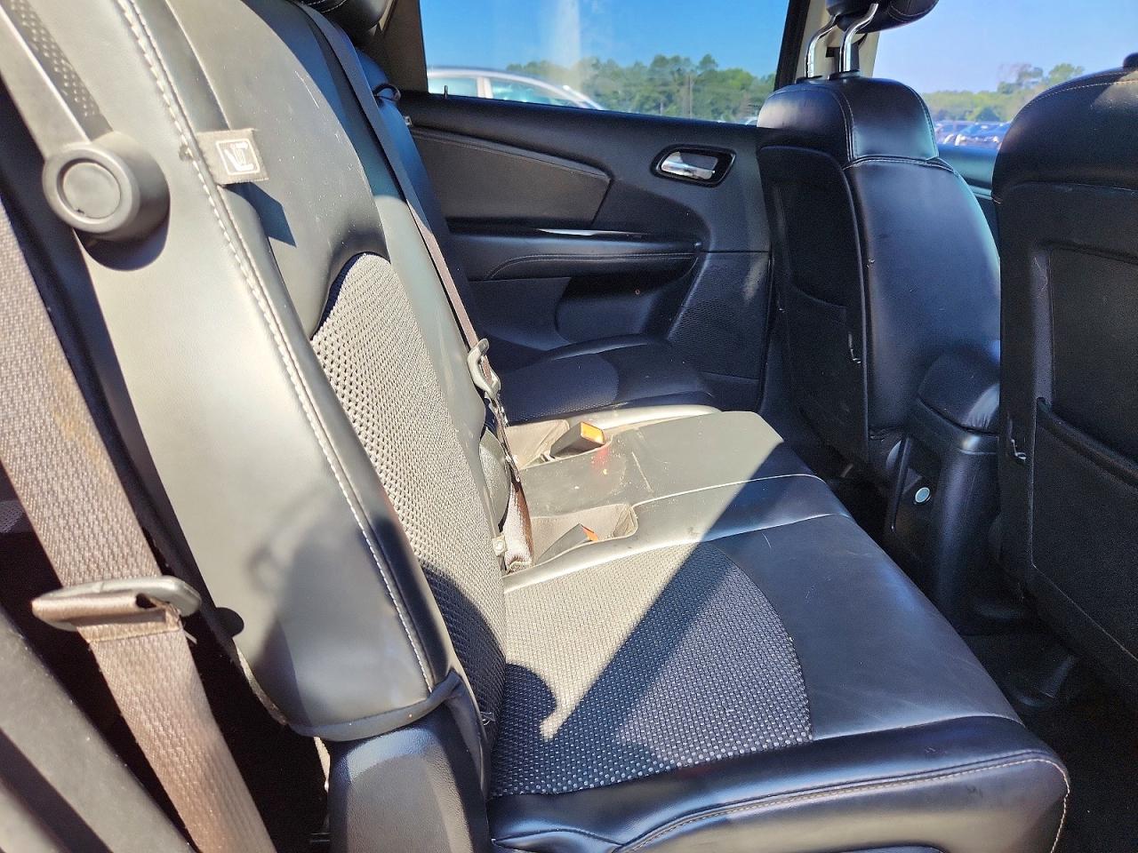 2018 DODGE JOURNEY Crossroad (M,U,C)