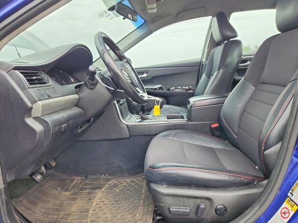 2015 TOYOTA CAMRY