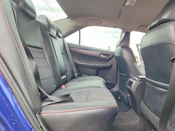 2015 TOYOTA CAMRY