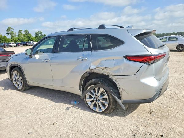 2022 TOYOTA HIGHLANDER Limited