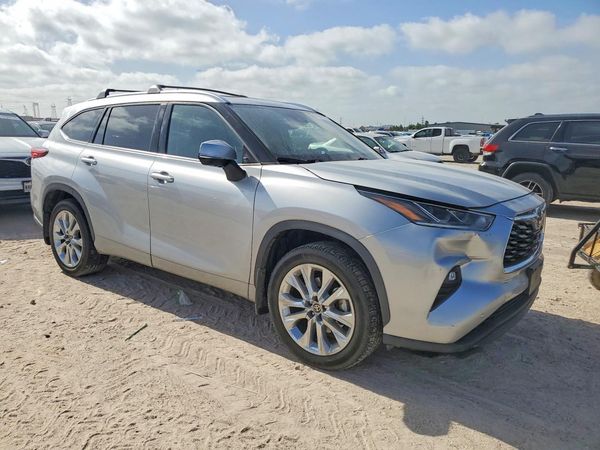 2022 TOYOTA HIGHLANDER Limited