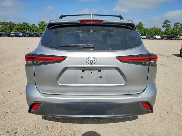 2022 TOYOTA HIGHLANDER Limited