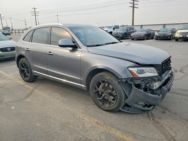 2016 AUDI Q5 quattro Premium Plus