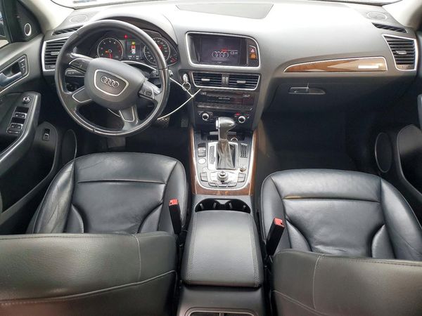 2016 AUDI Q5 quattro Premium Plus