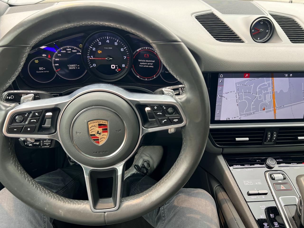 2019 PORSCHE CAYENNE