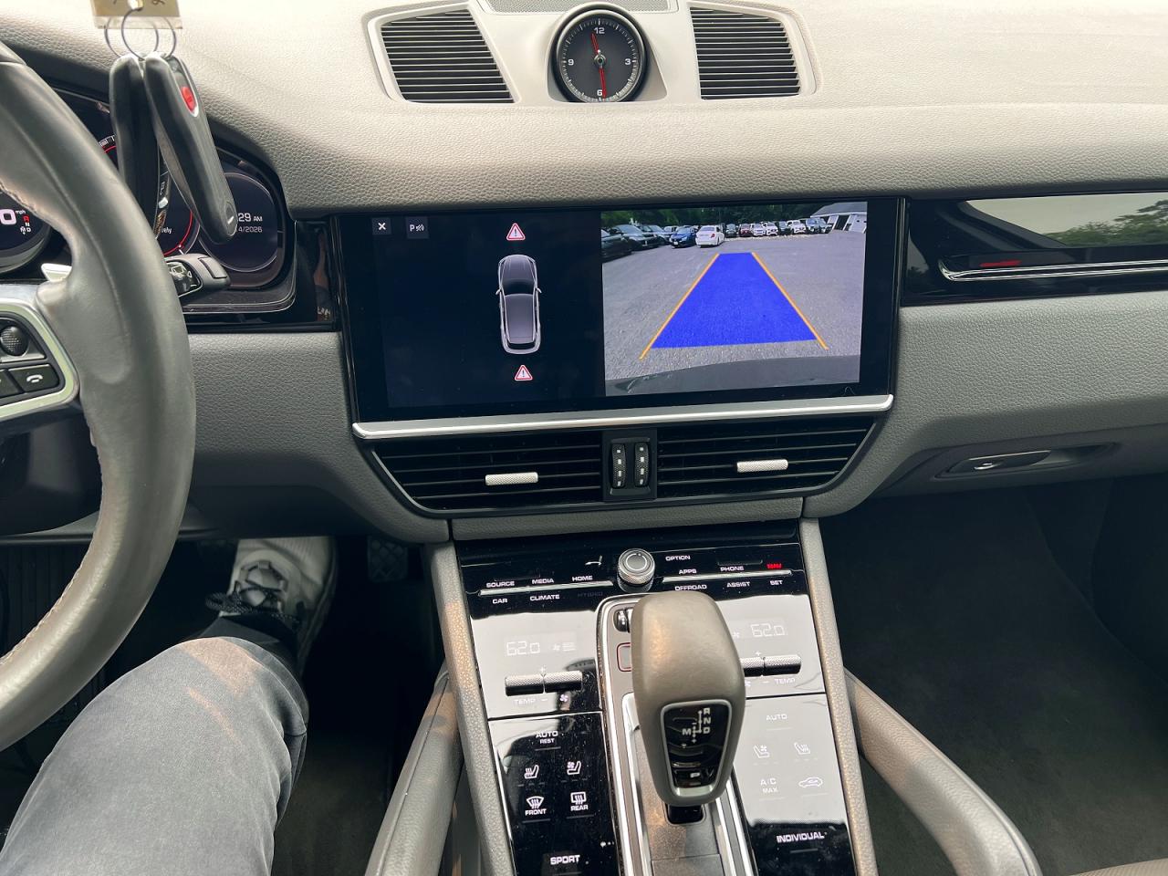 2019 PORSCHE CAYENNE