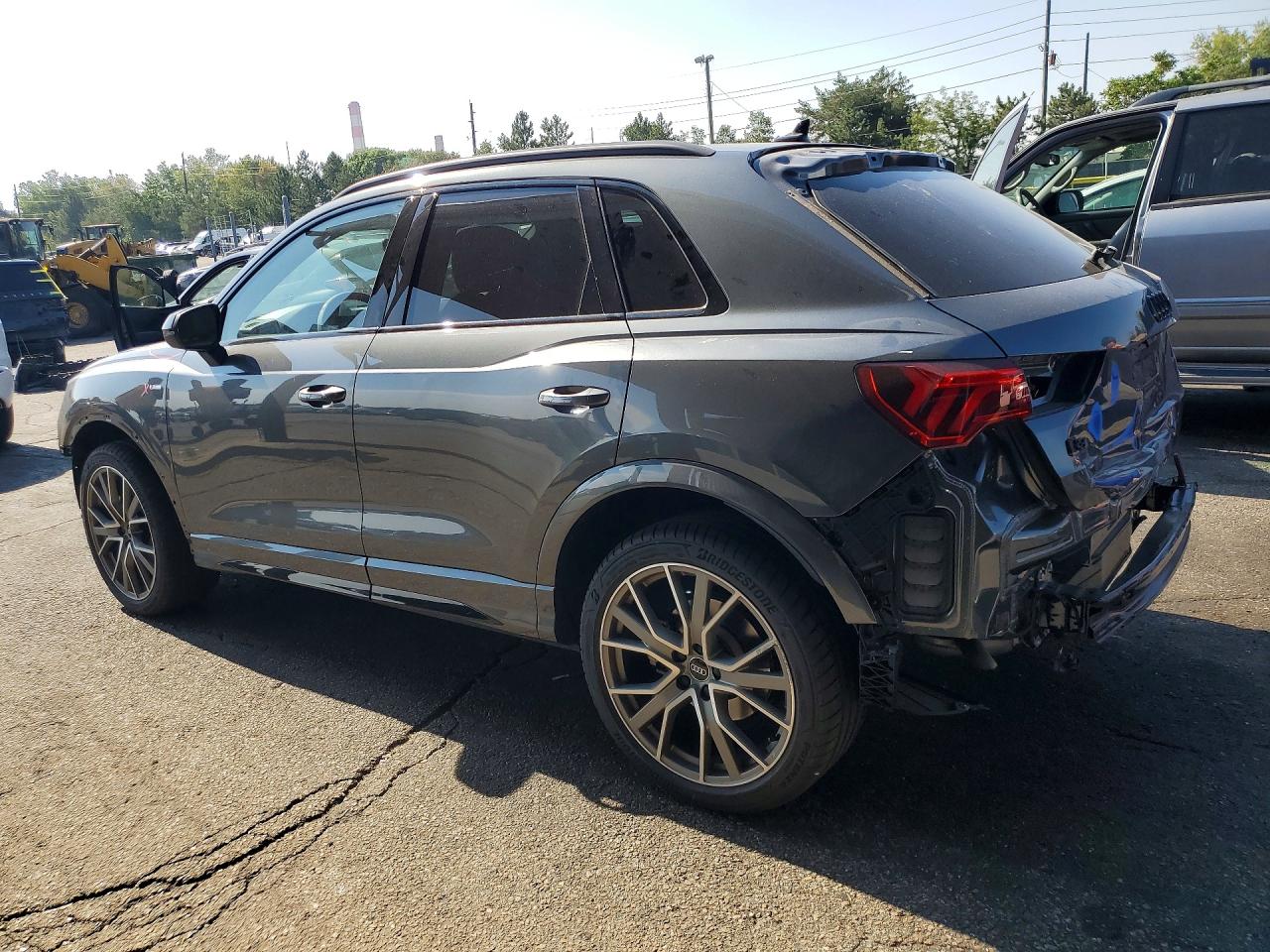 2025 AUDI Q3