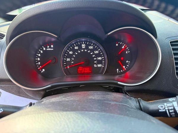 2014 KIA SORENTO Base/ LX