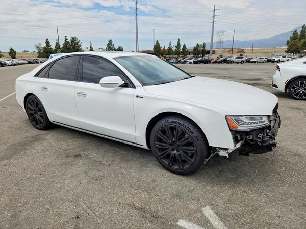2015 AUDI A8