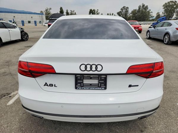 2015 AUDI A8