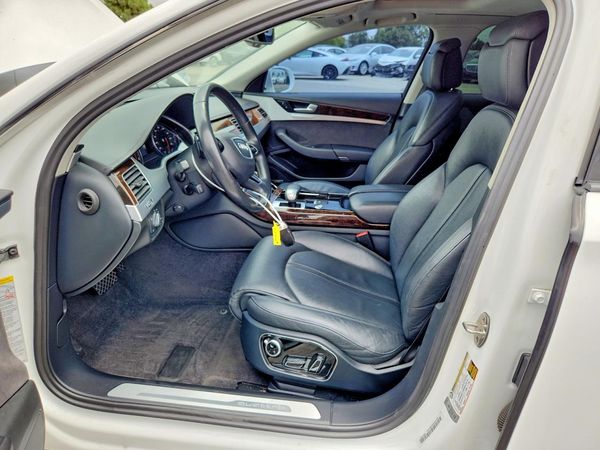 2015 AUDI A8